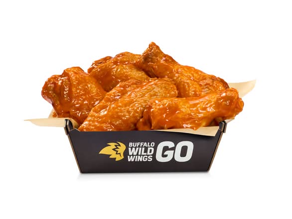 6 Buffalo Ranch Bone-In Wings