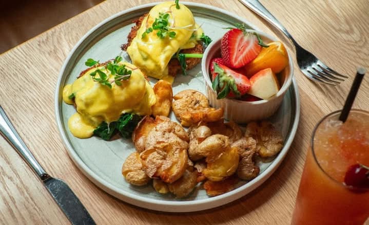 Crab Cake Bennies