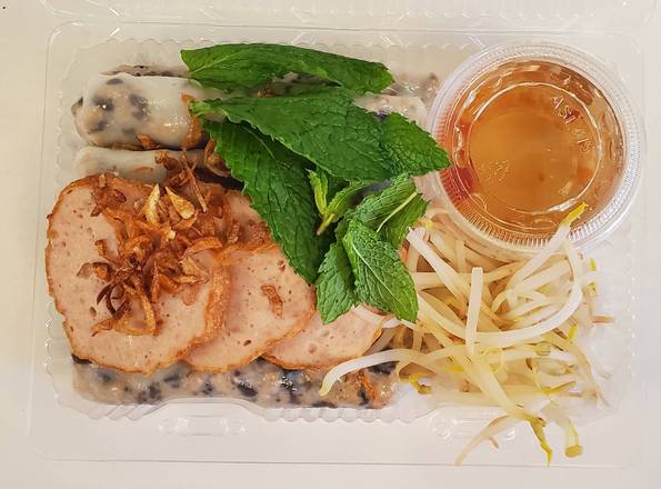 Pork Steamed Rice Roll + Bologna (Bánh Cuốn + Chả)