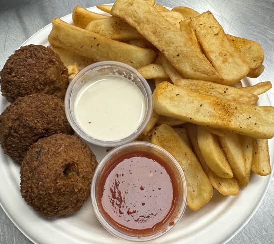 Box Meal with Falafel & French Fries w/Tahini & Hot Sauce