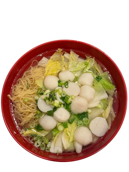 Fish Ball Noodle Soup (Nouilles Avec Boules De Poisson)
