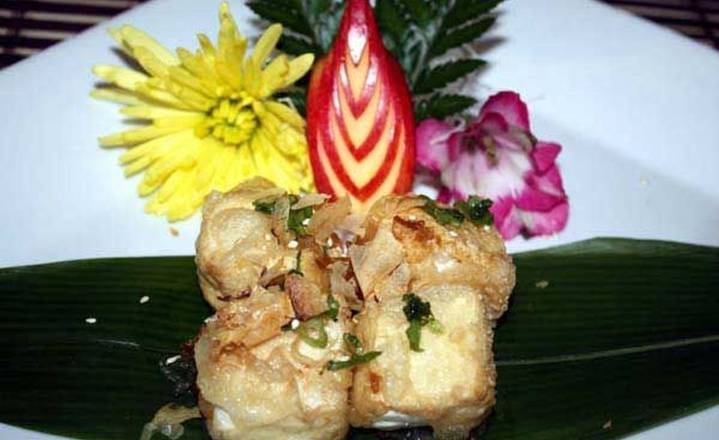 12. Deep Fried Tofu (4pcs)