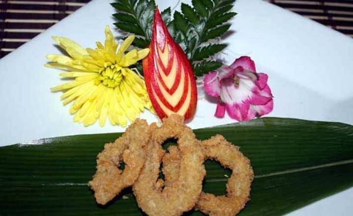 22A. Fried Calamari (8pcs)