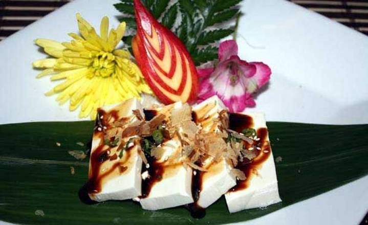 12A. Cold Tofu (4pcs)