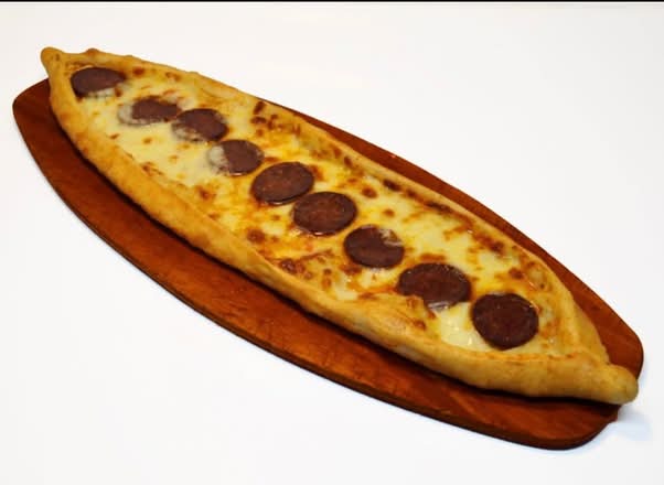 Sucuk Pide