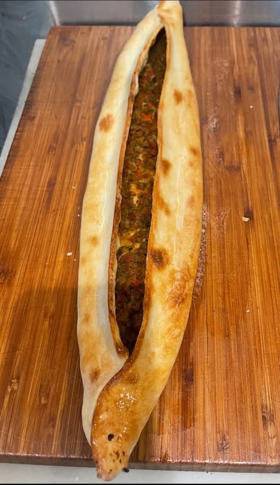 Beef Pide