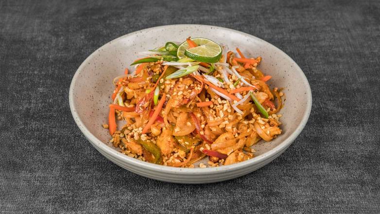 Chicken & Shrimp Pad Thai