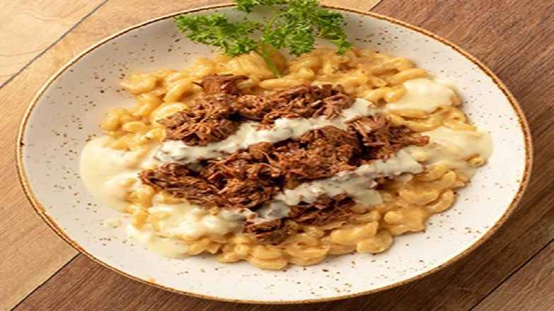 Braised Beef Short Ribs Macaroni and Cheese
