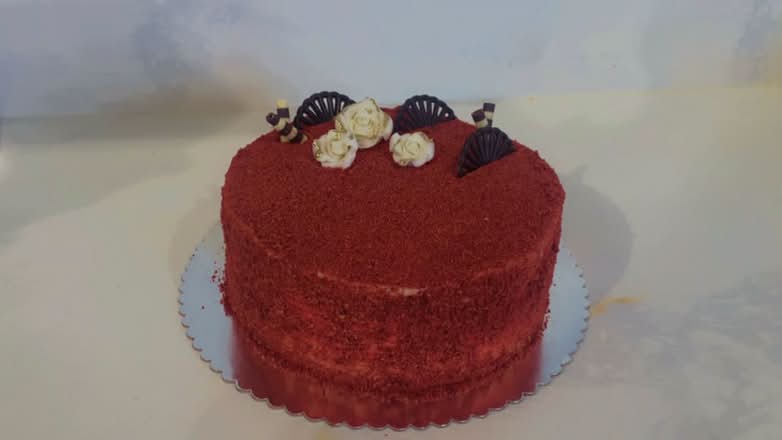 RED VELVET CAKE