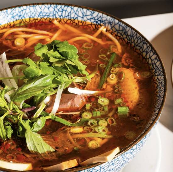 Bún Bò Huế (Spicy)