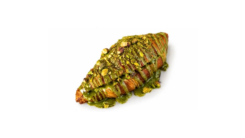 Pistachio Croissant