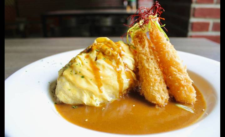 Curry Shrimp Tempura Omurice
