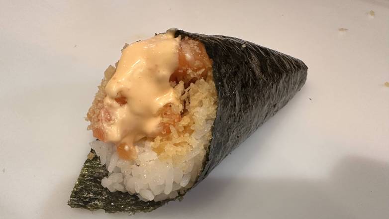Spicy Salmon Cone
