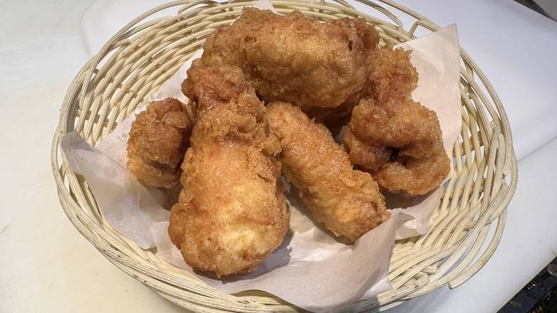 Deep fried Chicken Wings (8pcs)