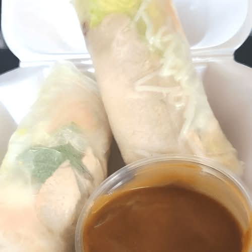 6. Vietnamese Fresh Spring Rolls (Goi Cuon)