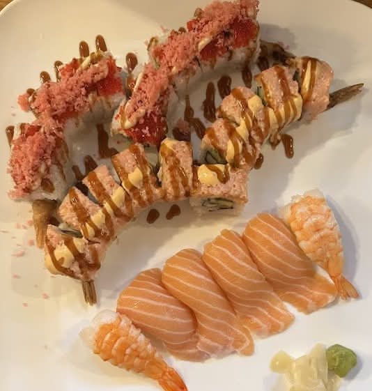 Roll & Sushi Platter