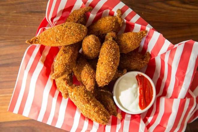Jalapeno Poppers (8 Pcs)