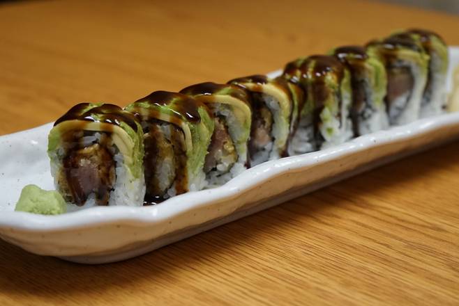 Super Cool Spicy Tuna Roll