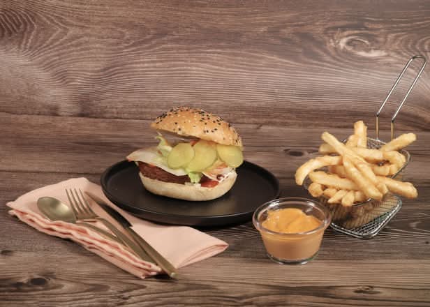 Classic Cheese Burger