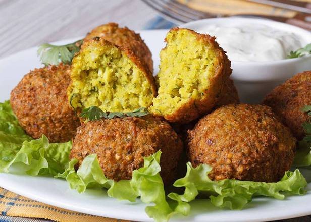 Falafel balls (x3)