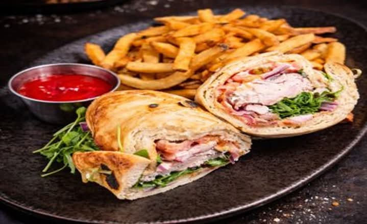 Grilled Chicken Naan-wich