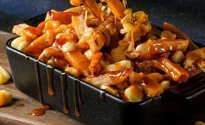 Classic Poutine