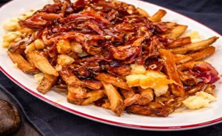Make it Meaty Poutine