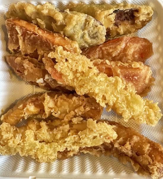 Assorted Tempura (10 pcs)