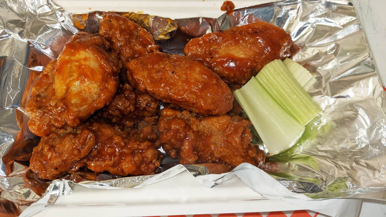 Pub-Style Chicken Wings - One pound
