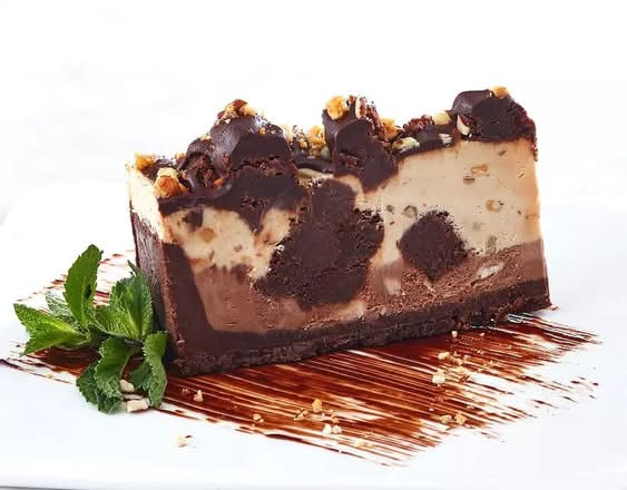GLUTEN-FREE PEANUT BUTTER FUDGE BROWNIE