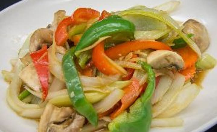 PHAD KHING (FAMILY-STYLE)