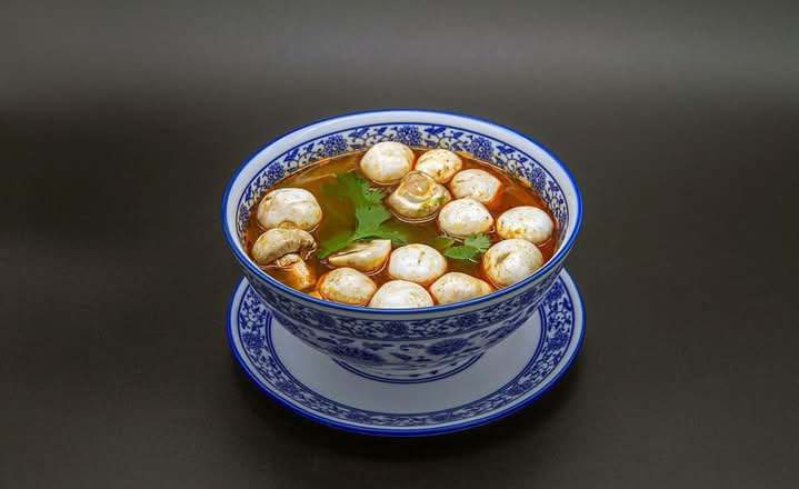 TOM YUM GOONG