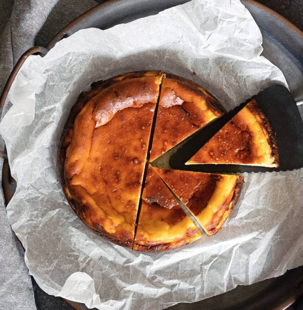Basque cheesecake slice - Original