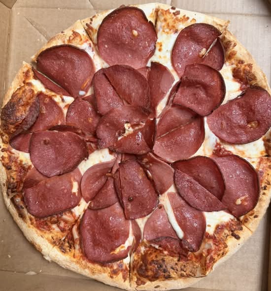 Pizza Pepperoni / Pepproni Pizza