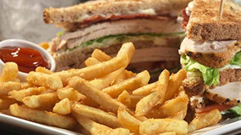 Bayou Chicken Club
