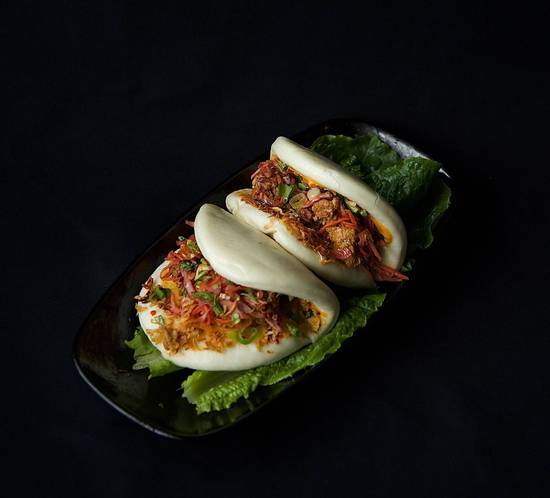 Crispy Chicken Bao