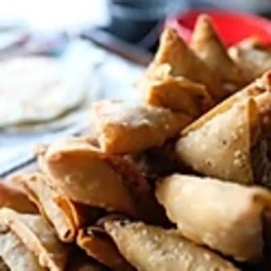 Mini Chicken Samosas (10 pcs)