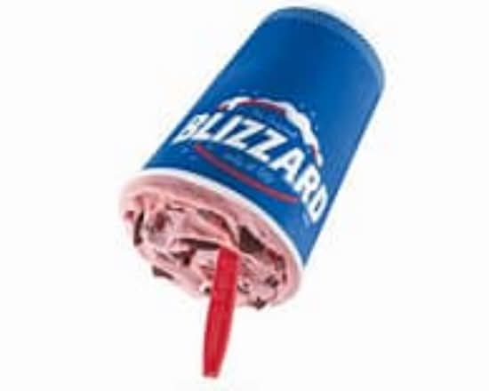 Dessert Blizzard Super Cerises et Pépites de Chocolat / Very Cherry Chip Blizzard Treat