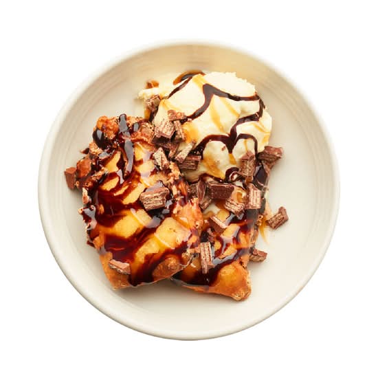 DESSERTS - KIT-KAT FRIT / DESSERTS - FRIED KIT-KAT
