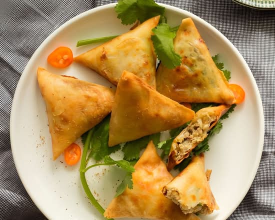 Mini Chicken Samosa (3 pcs)