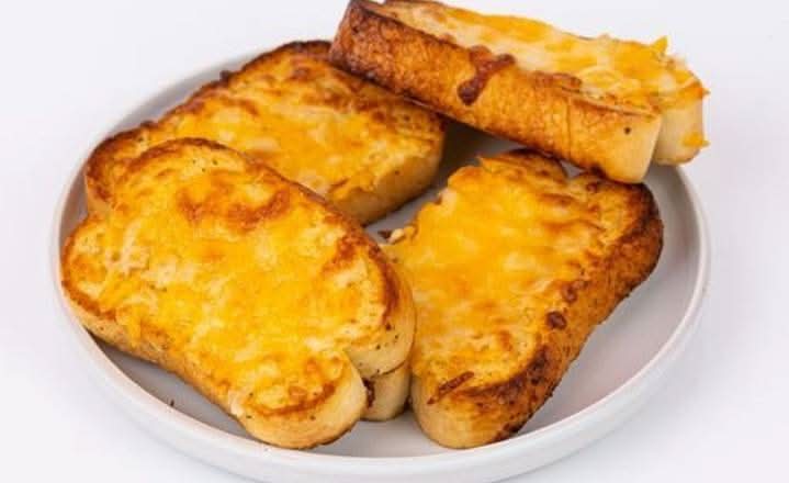 Cheesy Garlic Bread (4piece)