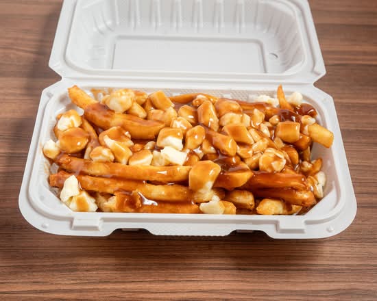Classic Poutine (large)