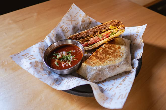 Roja Beef Crunchwrap
