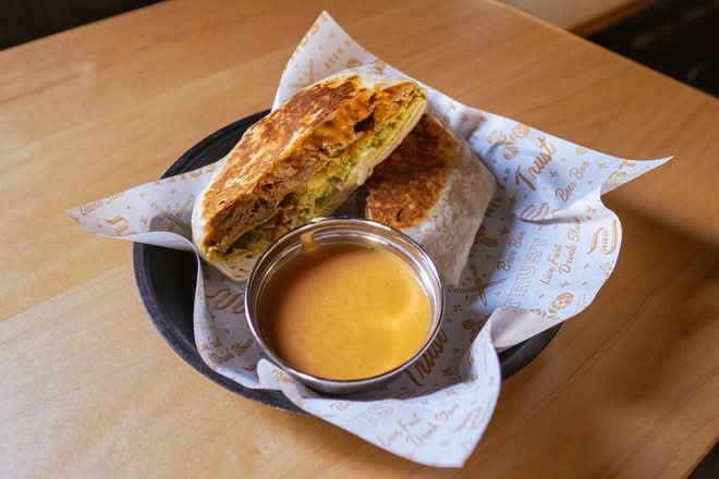 Chipotle Chicken Crunchwrap