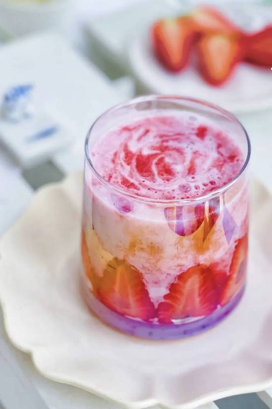 Strawberry Crush Milk