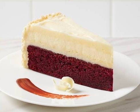 Red Velvet Cheesecake - (Slice)