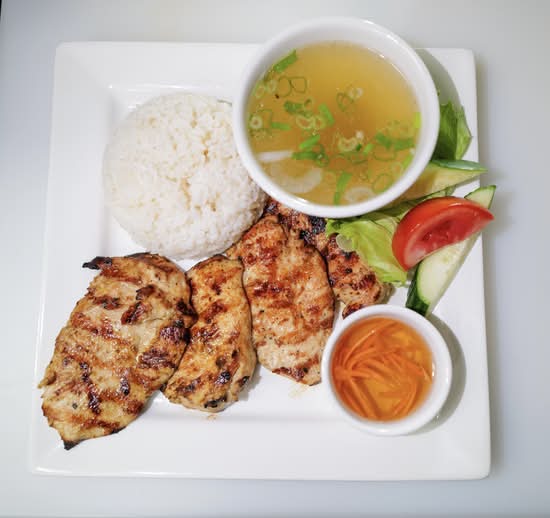 C2. Grilled Beef on Steamed Rice