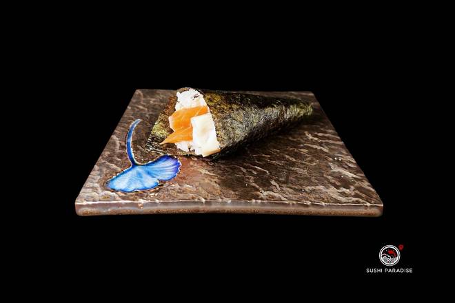 174. Salmon/Tuna Hand Roll