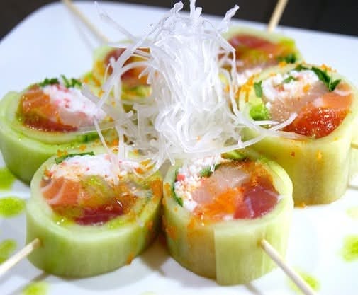 Cucumber Salad Roll (4pcs)