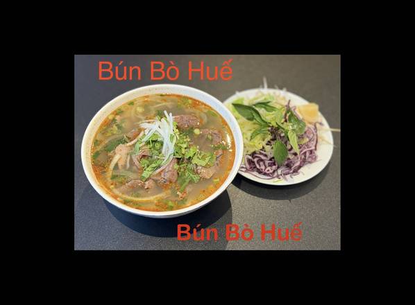 Vietnamese Spicy Beef Noodle Soup ( Bún Bò Huế )
